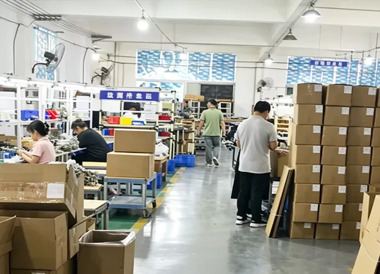 电子扎线车间立式