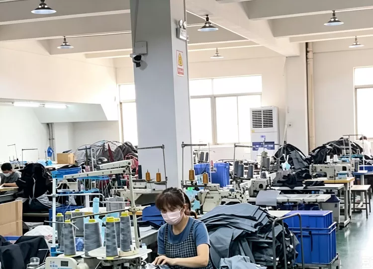 顺德区凯杰斯服装有限公司