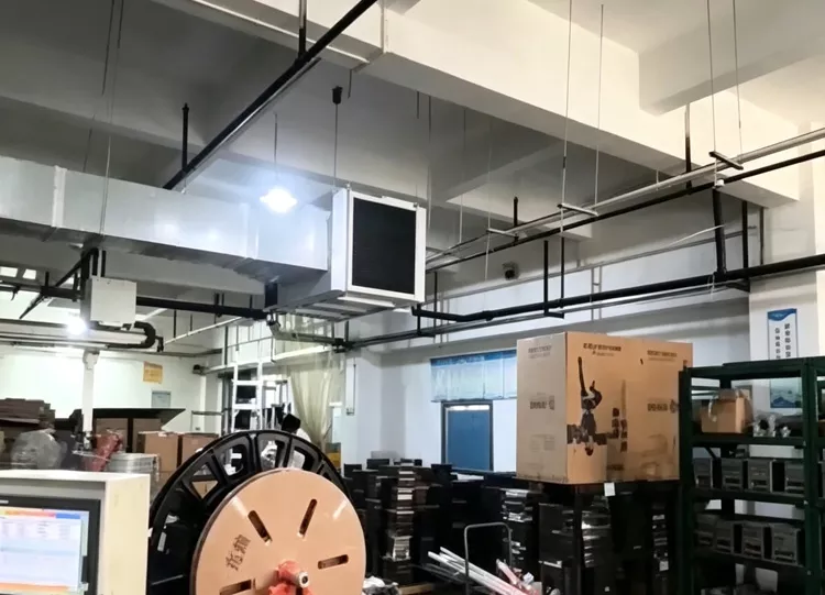 注塑车间